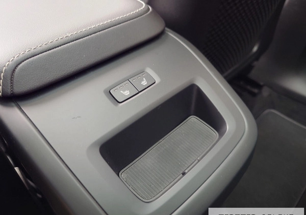 Volvo XC 60 cena 199900 przebieg: 112300, rok produkcji 2021 z Elbląg małe 742